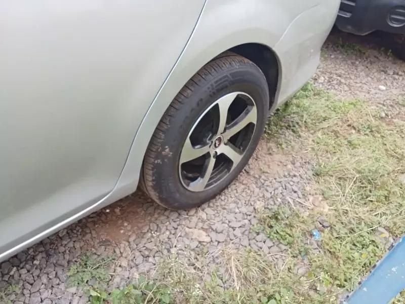 Toyota Fielder    - 2016