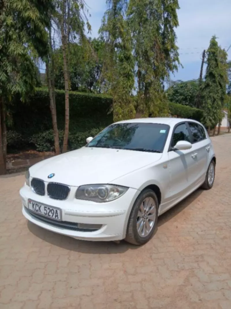BMW 116   - 2011
