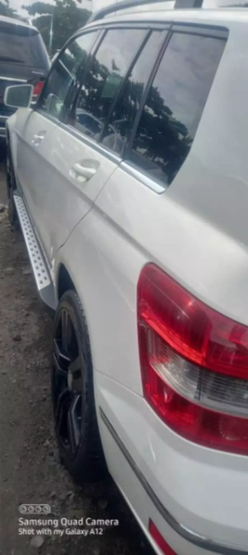 Mercedes-Benz GLK 350   - 2011