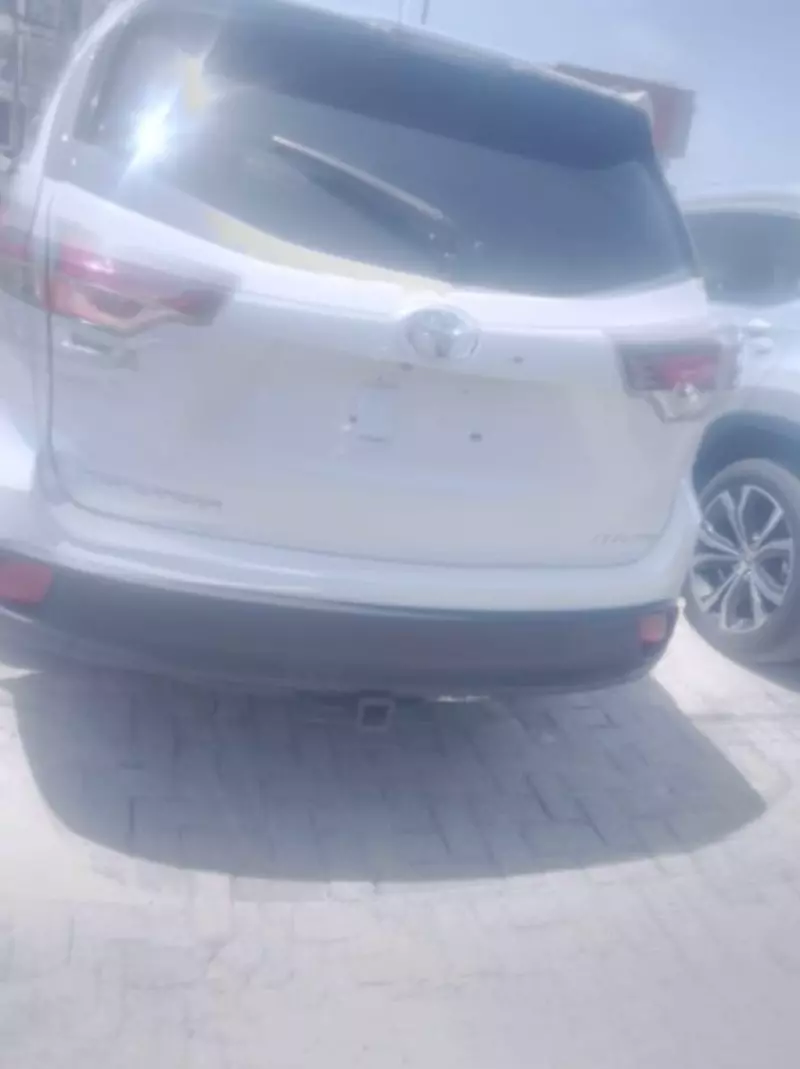 Toyota Highlander - 2016