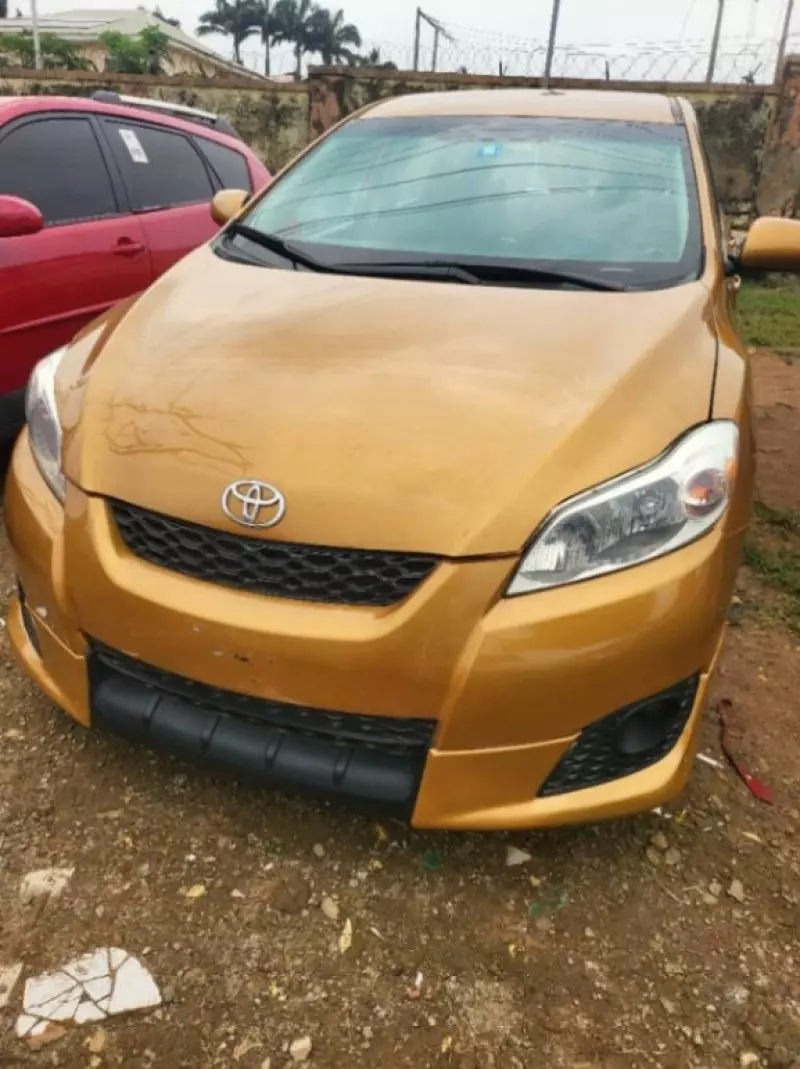 Toyota Matrix   - 2009