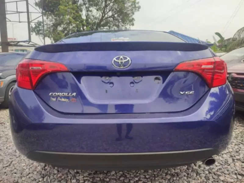 Toyota Corolla   - 2019