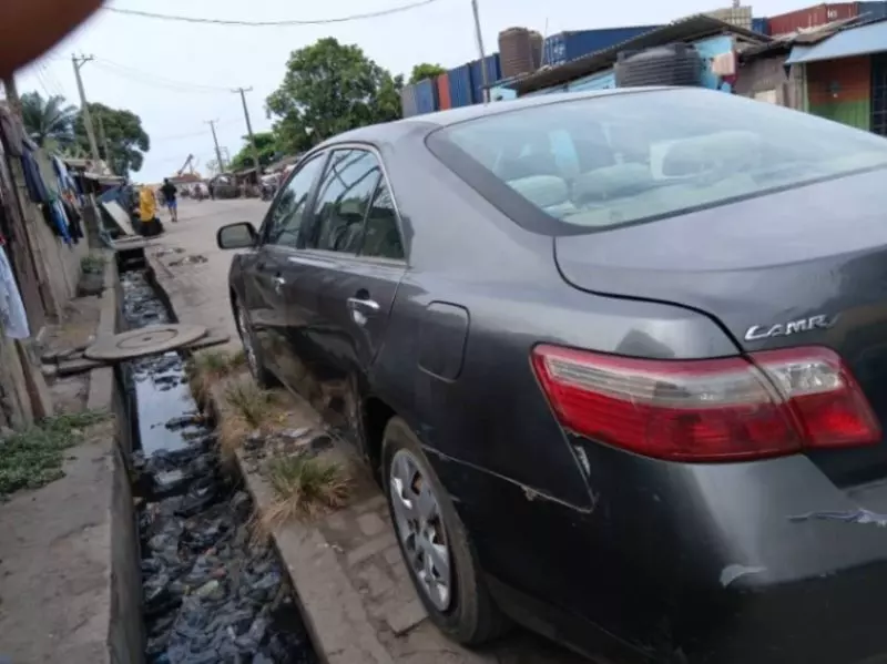 Toyota Camry   - 2007