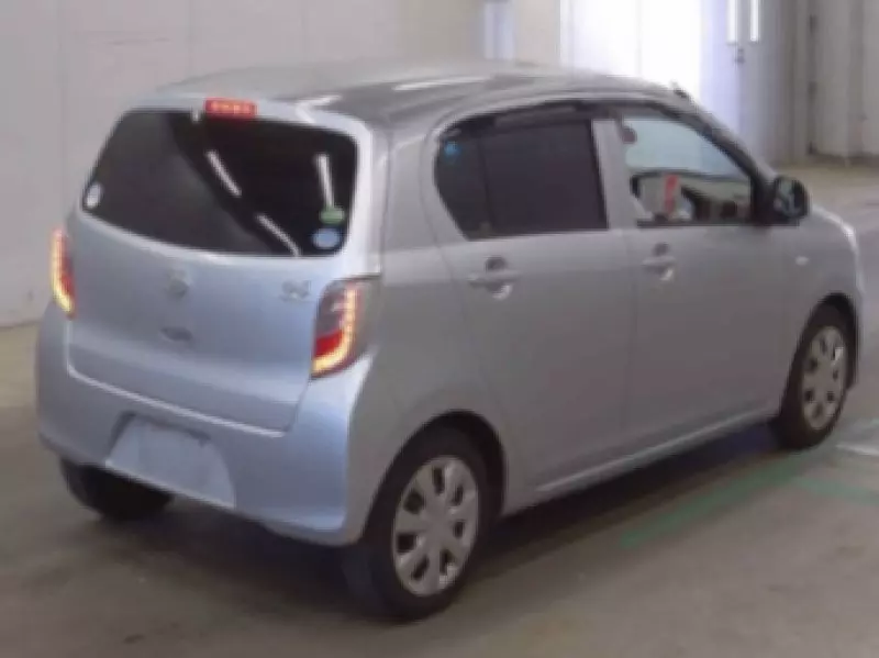 Daihatsu Mira    - 2016