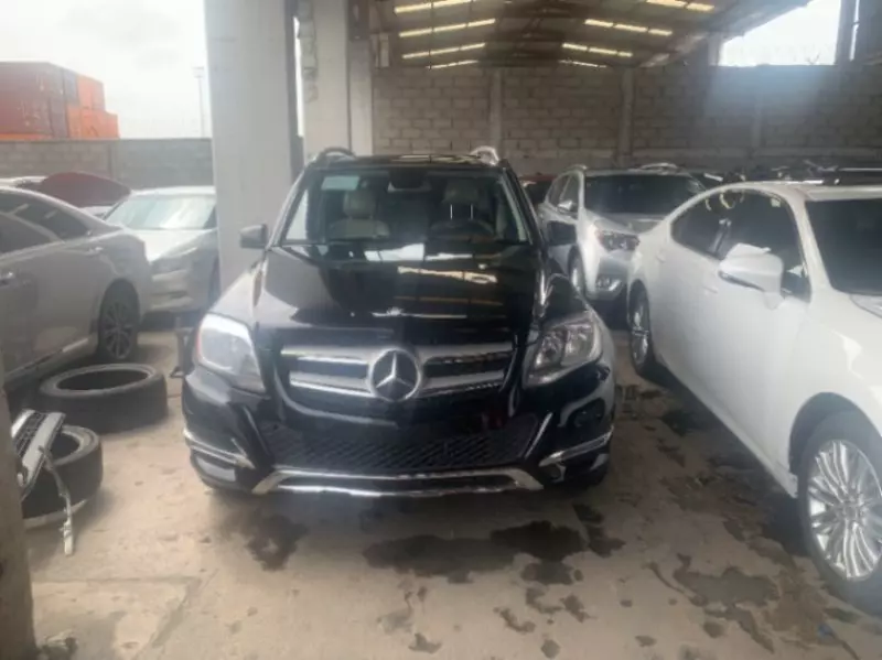 Mercedes-Benz GLK 350   - 2014
