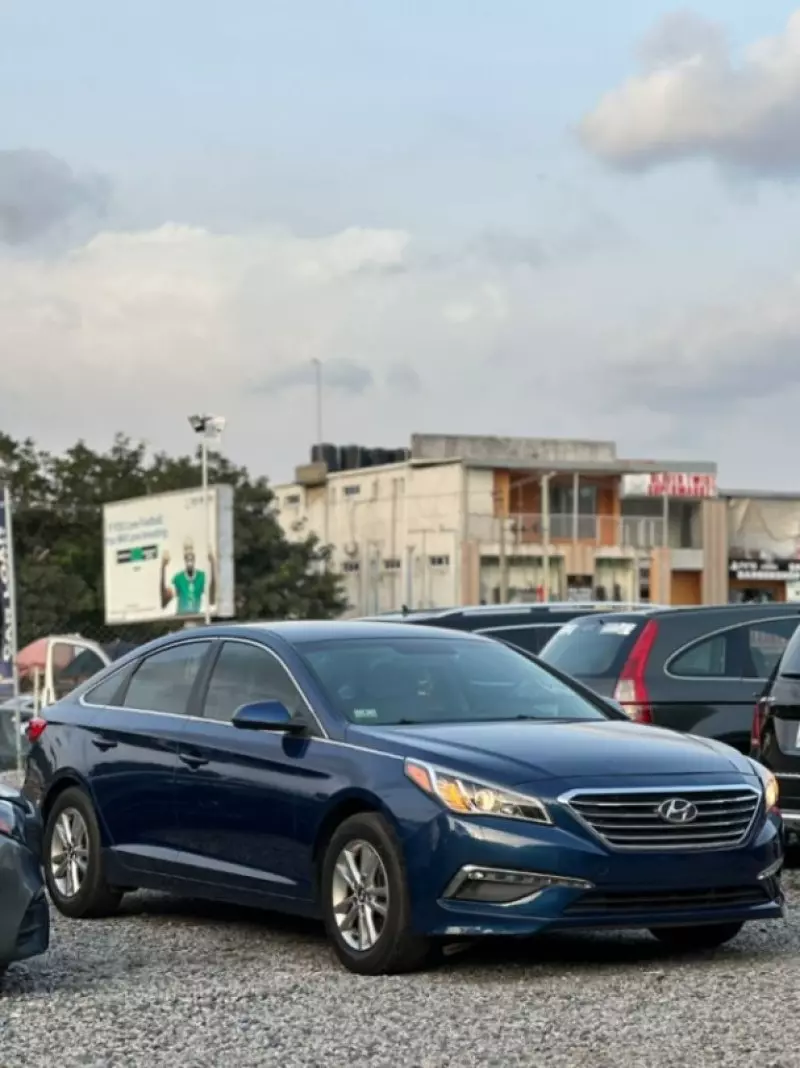 Hyundai Sonata   - 2015