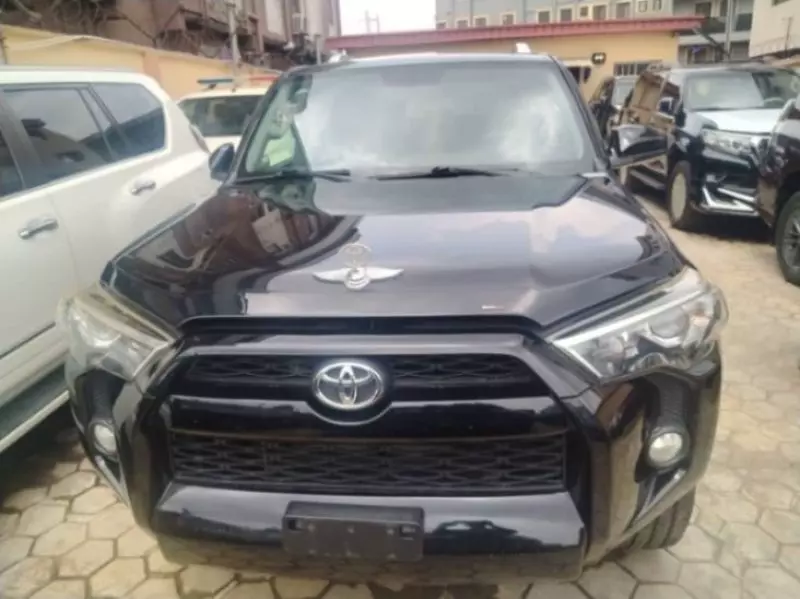 Toyota 4-Runner   - 2015