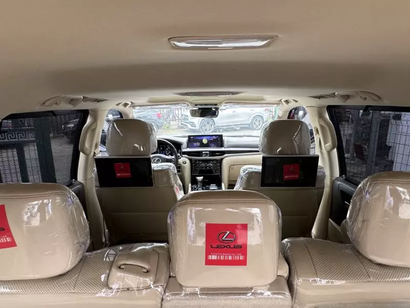Lexus 570   - 2019
