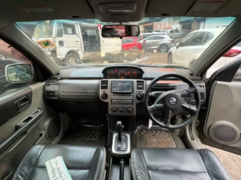 Nissan X-Trail   - 2006