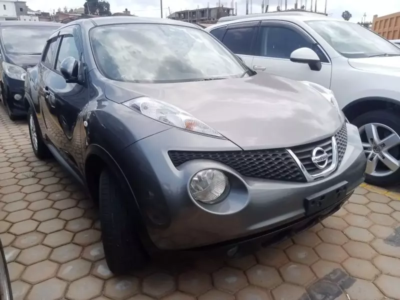 Nissan Juke   - 2012
