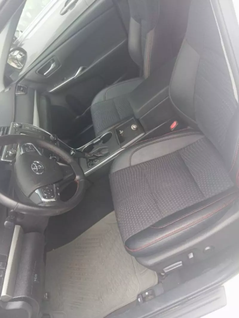 Toyota camry   - 2015