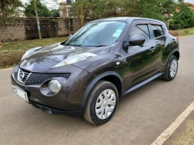 Nissan Juke   - 2011