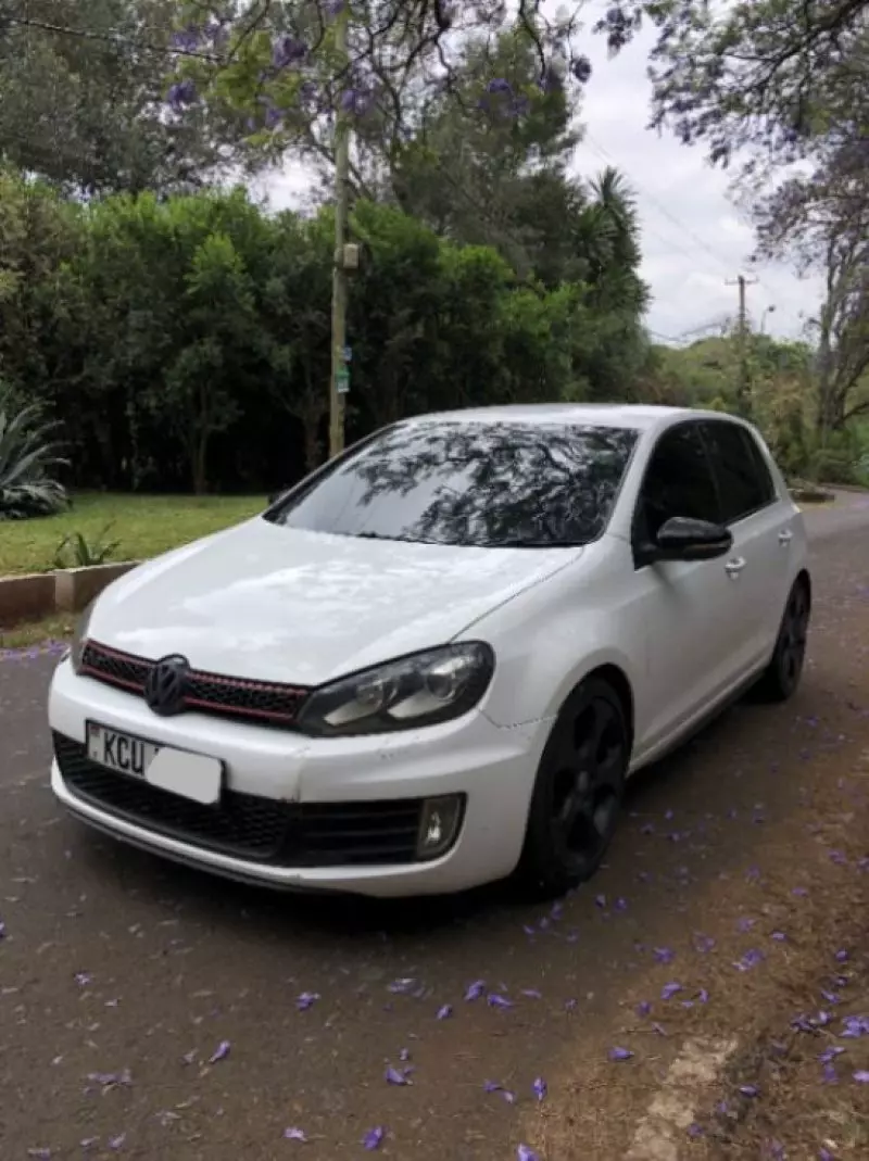 Volkswagen Golf - 2012