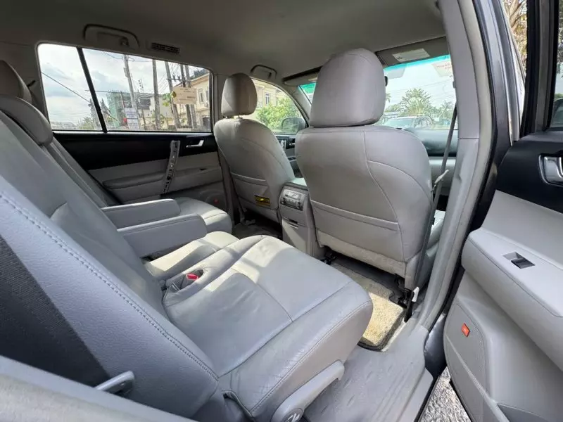 Toyota Highlander   - 2008