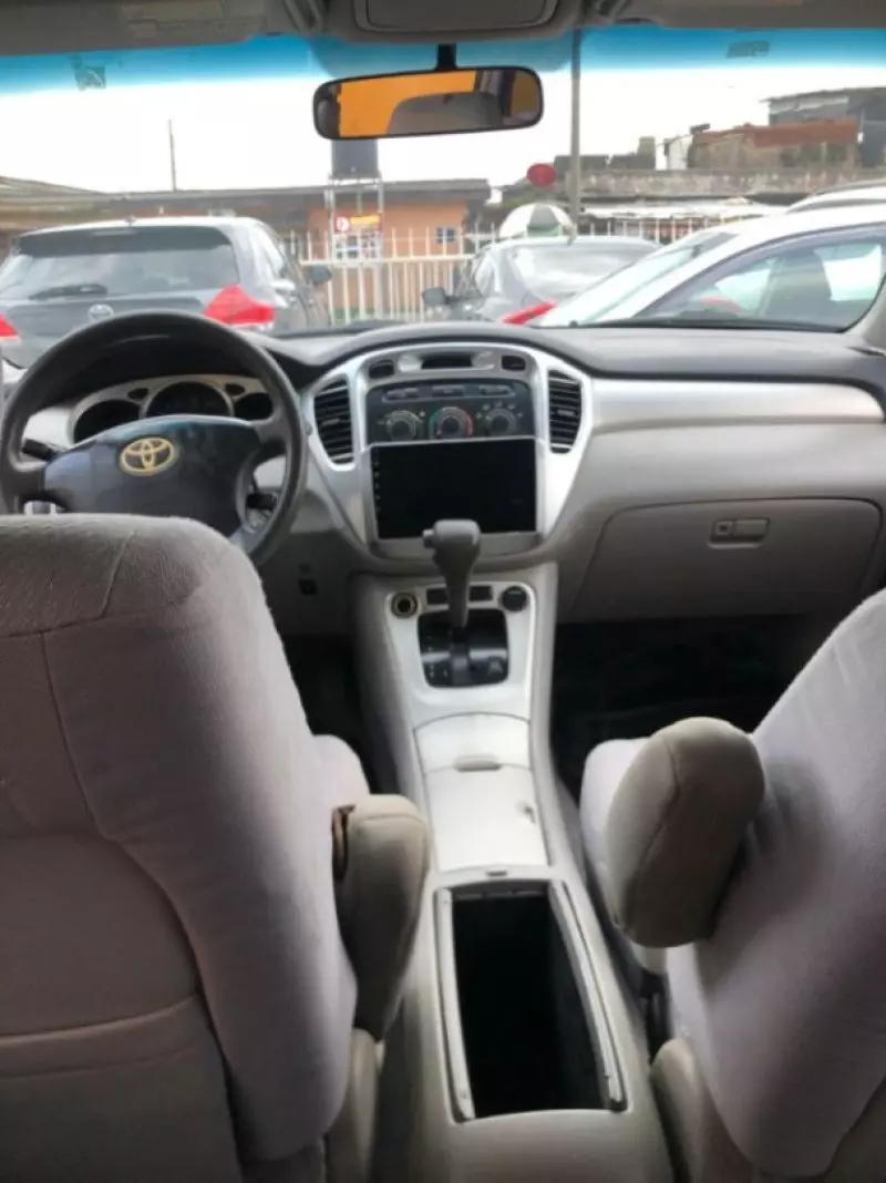 Toyota Highlander   - 2006