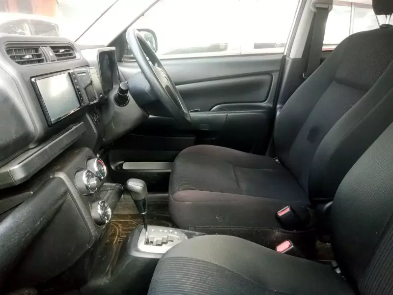 Toyota Probox    - 2016