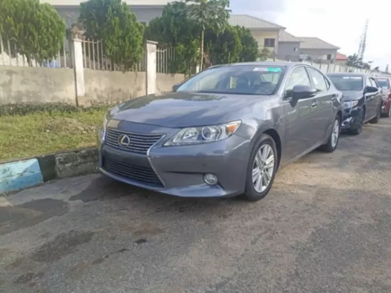 Lexus ES 350   - 2014