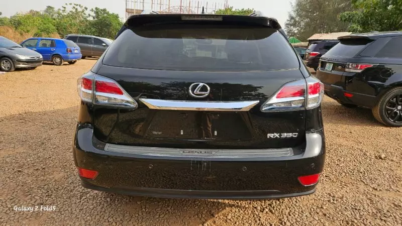 Toyota Camry   - 2015