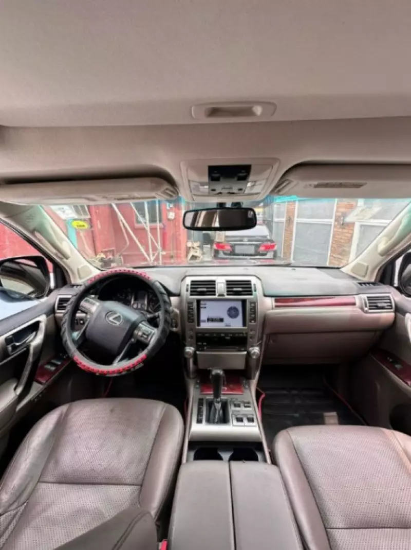 Lexus GX 460   - 2012