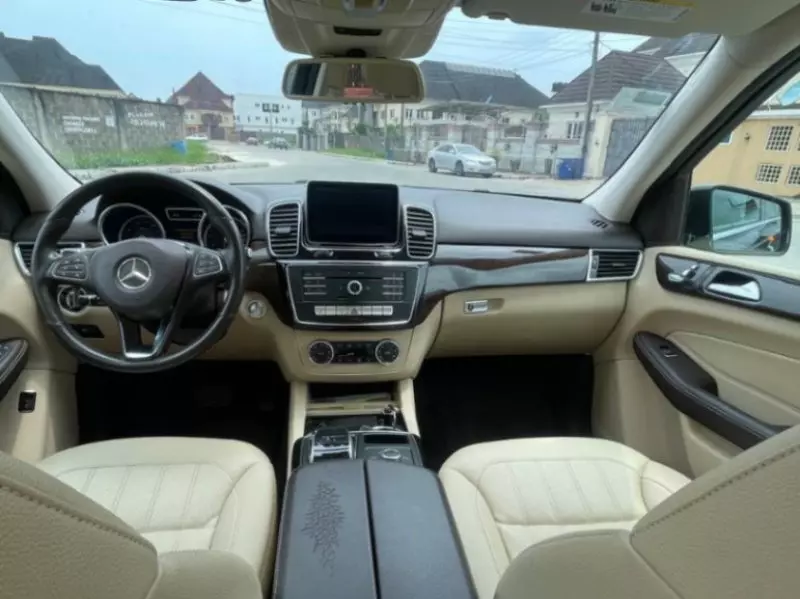 Mercedes-Benz GLE 350