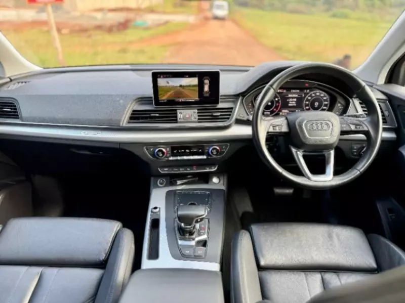 Audi Q5   - 2018