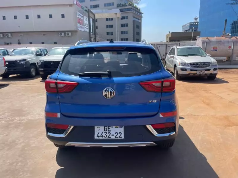 MG ZS