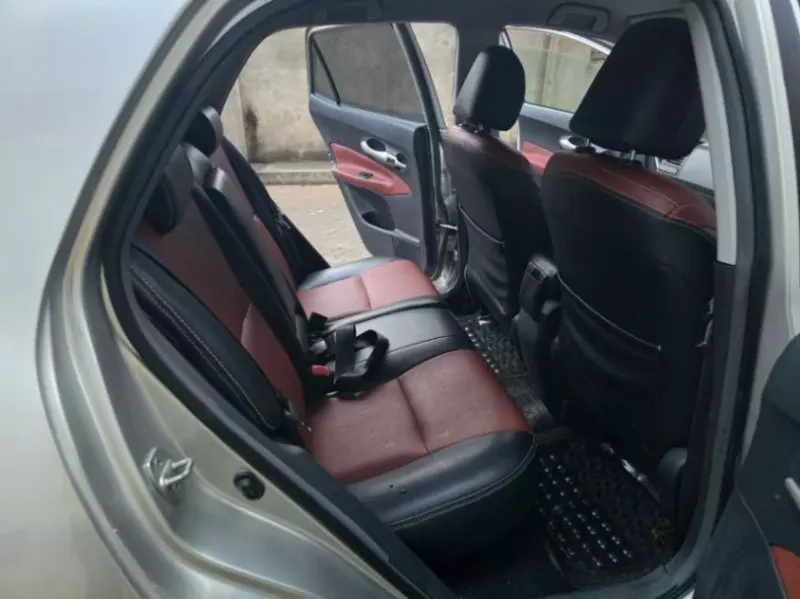 Toyota Auris   - 2008