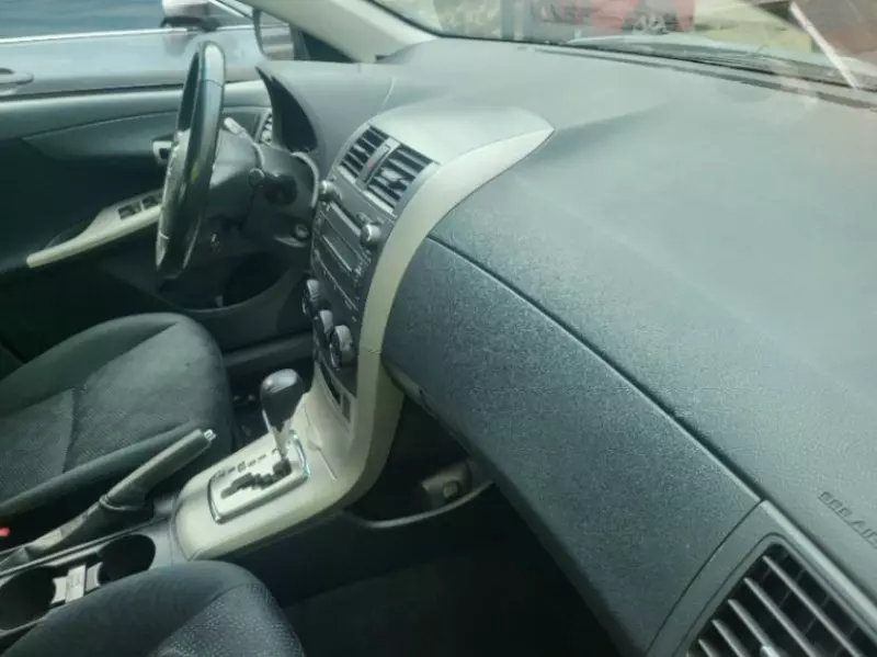 Toyota corolla   -