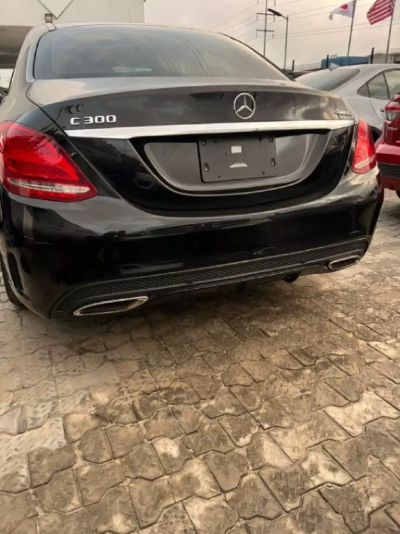 Mercedes-Benz C 300   - 2018