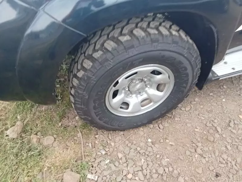 Toyota Hilux vigo    - 2013