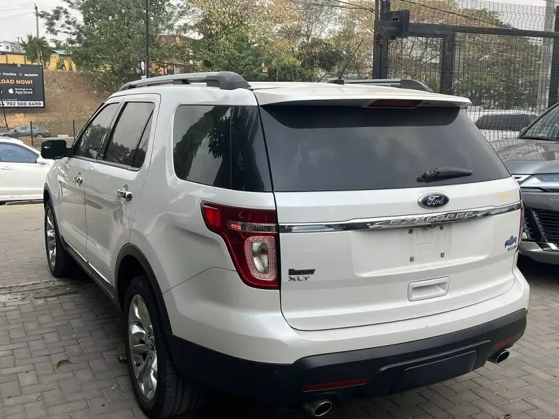 Ford EXPLORER 3.5L - 2014