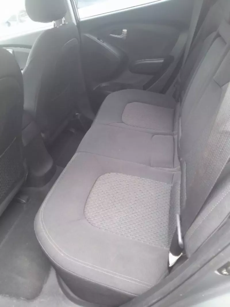 Hyundai Tucson   - 2011