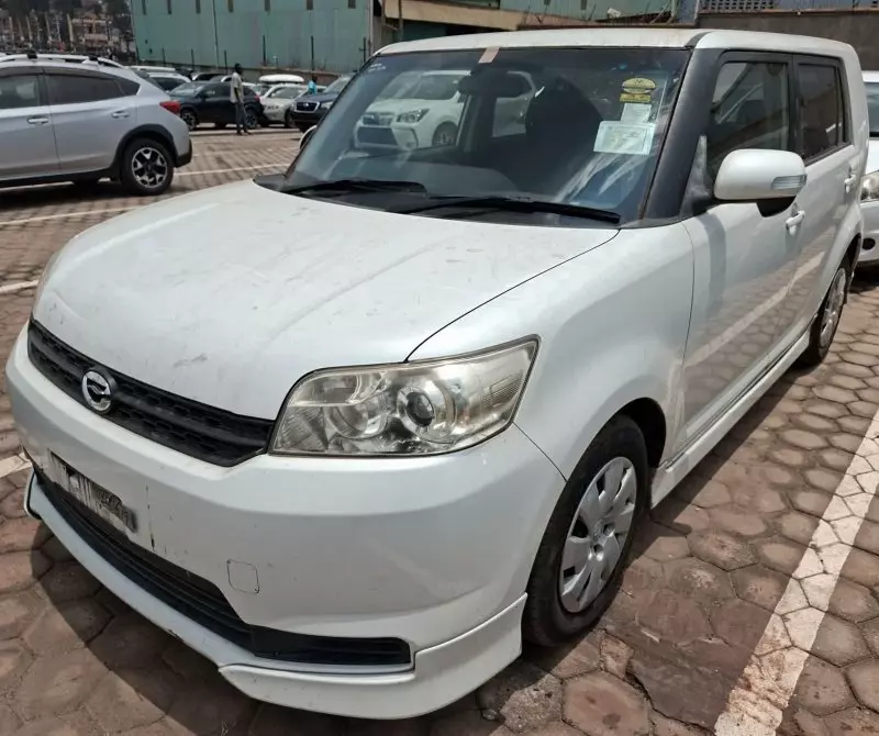 Toyota Rumion   - 2012