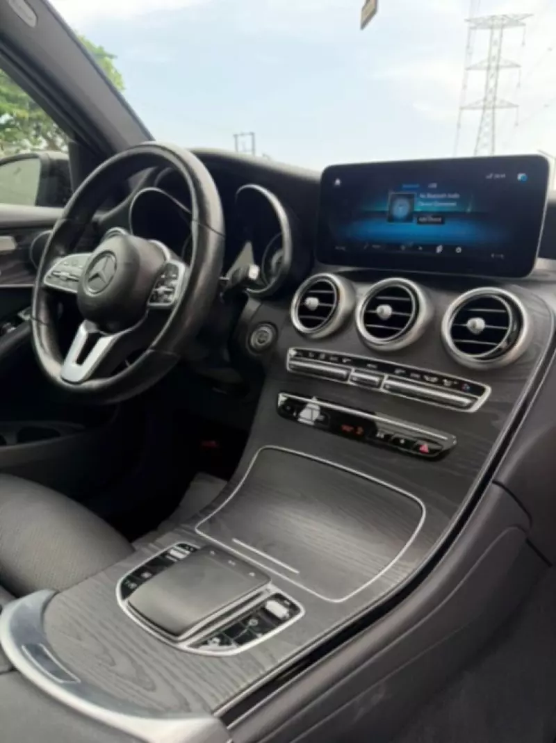 Mercedes-Benz GLC 300