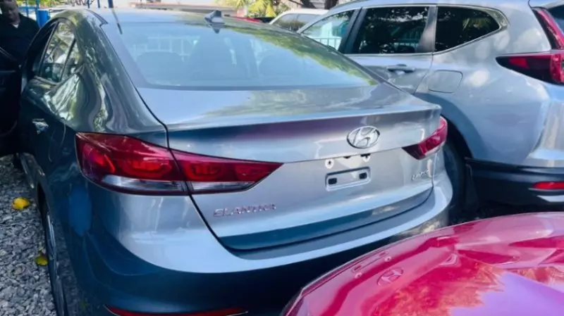 Hyundai Elantra   - 2017