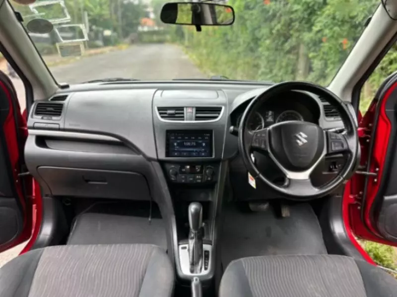SUZUKI Swift   - 2013