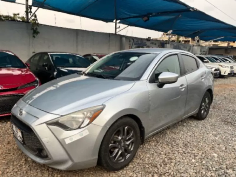 Toyota Yaris   - 2019
