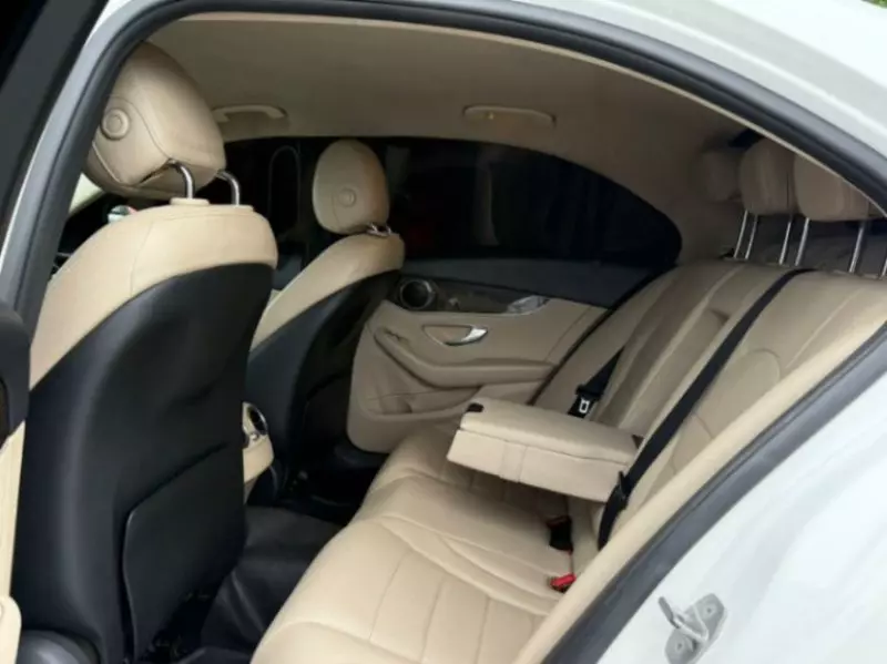 Mercedes-Benz C 300   - 2017