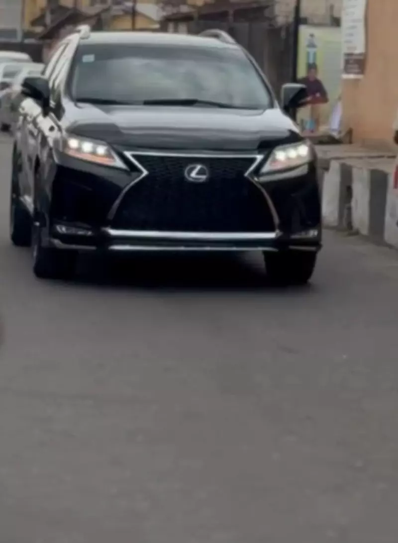 Lexus RX 350   - 2010