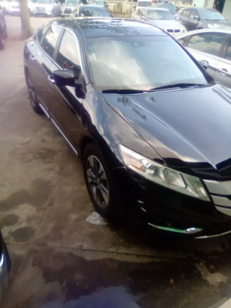 Honda Crosstour   - 2015