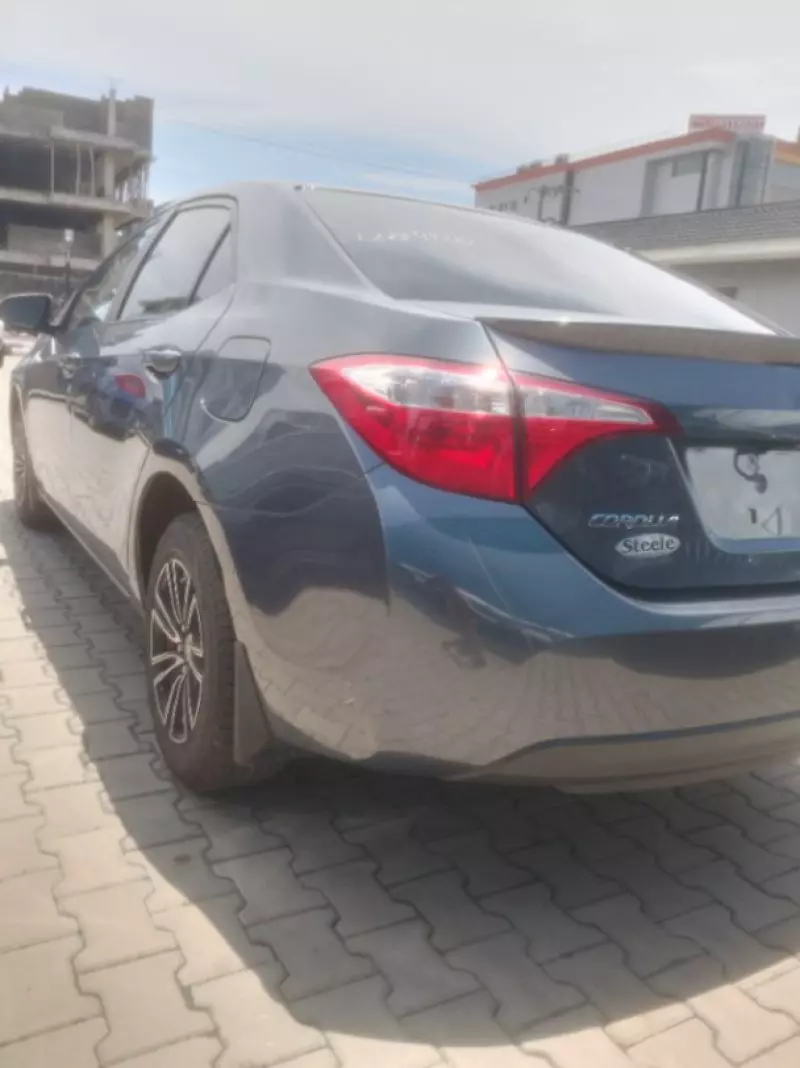 Toyota Corolla   - 2016