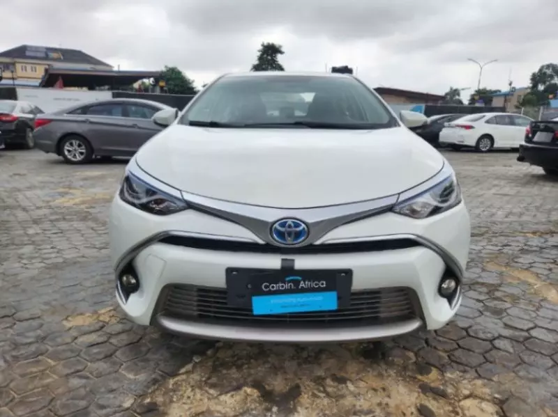 Toyota Corolla   - 2013