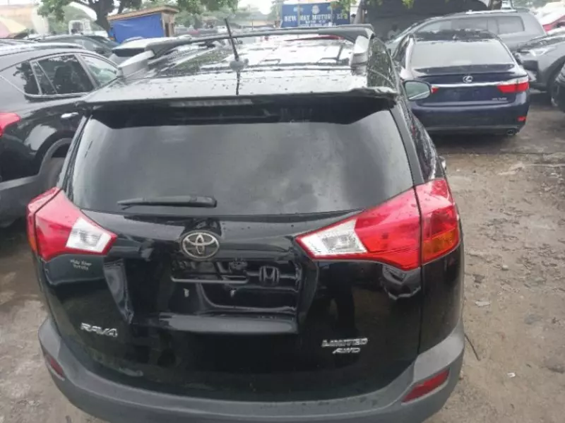Toyota RAV 4   - 2013