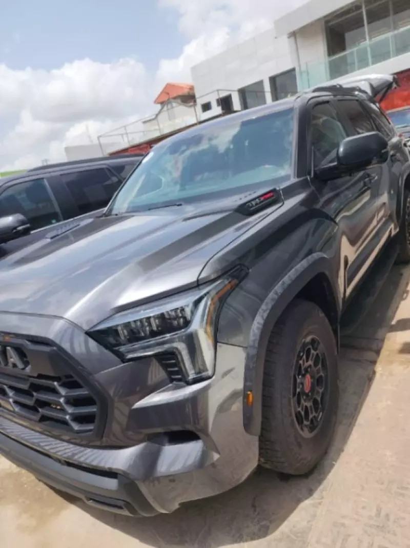 Toyota Sequoia   - 2024