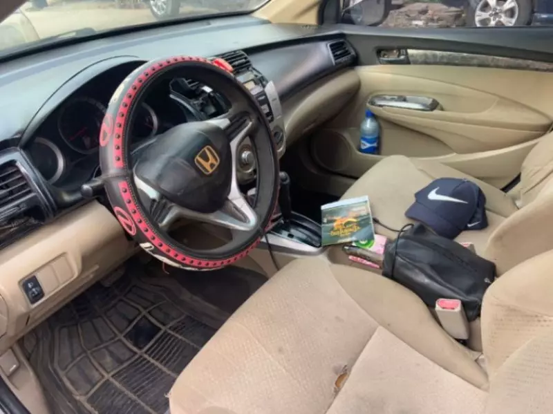 Honda Civic   - 2012