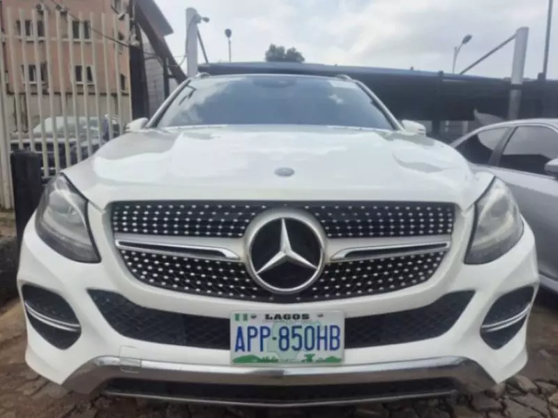 Mercedes-Benz GLE 350 - 2018