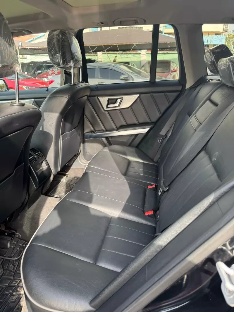 Mercedes-Benz GLK 350   - 2013