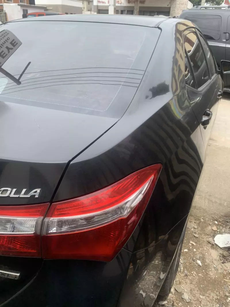 Toyota Corolla   - 2015