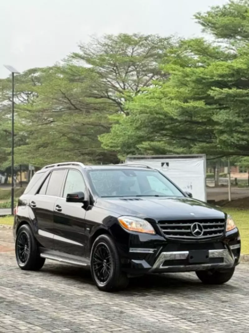 Mercedes-Benz ML-Class - 2012