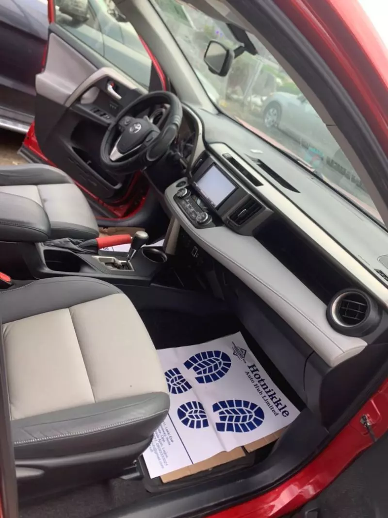 Toyota RAV 4   - 2014